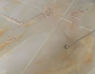 贺兰瓷砖空鼓维修公司分享粘合剂选择不当在瓷砖铺贴过程中可能导致以下问题